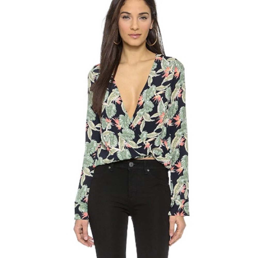 🔹NWOT🔹 For Love & Lemons Top